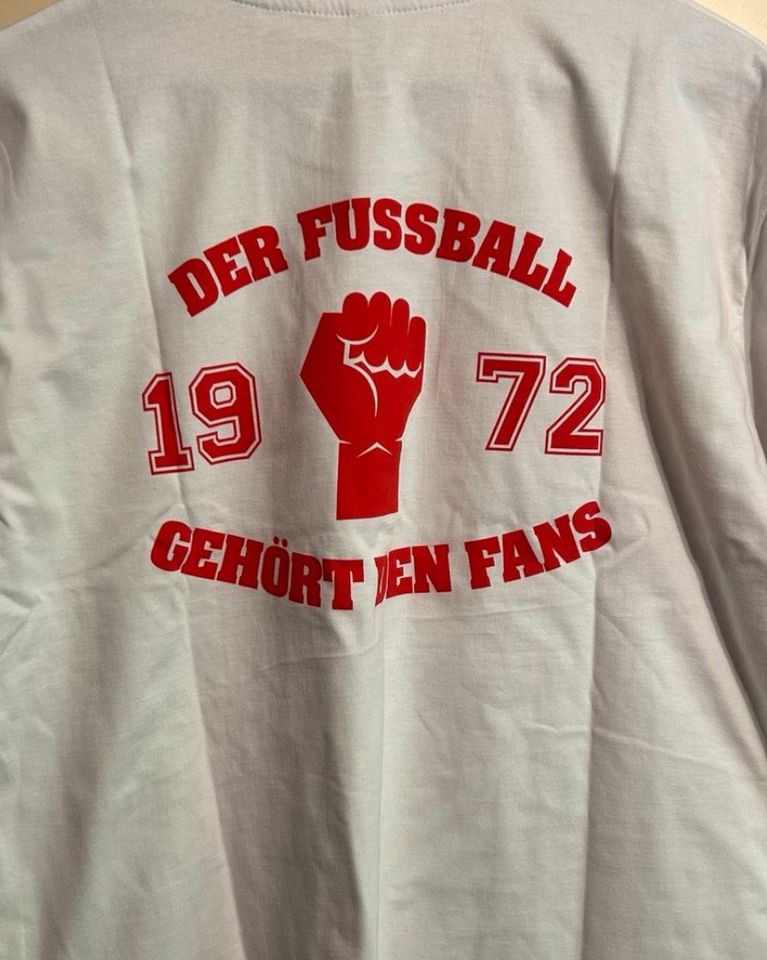 TAUSCHE: FC Bayern Südkurve Longsleeve & Shirt in XL in Hamburg