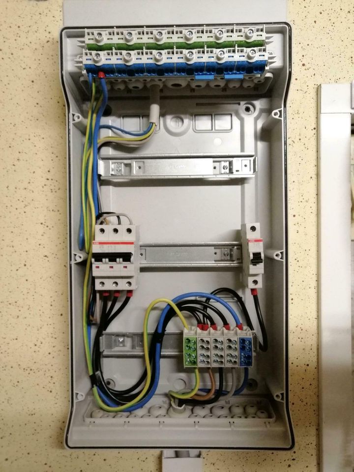 Elektro Elektriker Elektroinstallation Zählerschrank Wallbox Firm in Eschwege