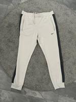 Nike Herren Hose Größe. L NEU!!!!!!! Nordrhein-Westfalen - Menden Vorschau