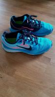 Nike Zoom Running Sportschuhe Gr. 40 Hessen - Dornburg Vorschau