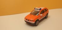 Seltener BMW X5 Notarzt "Pinneberg" in 1:87-HO von Herpa Baden-Württemberg - Salach Vorschau