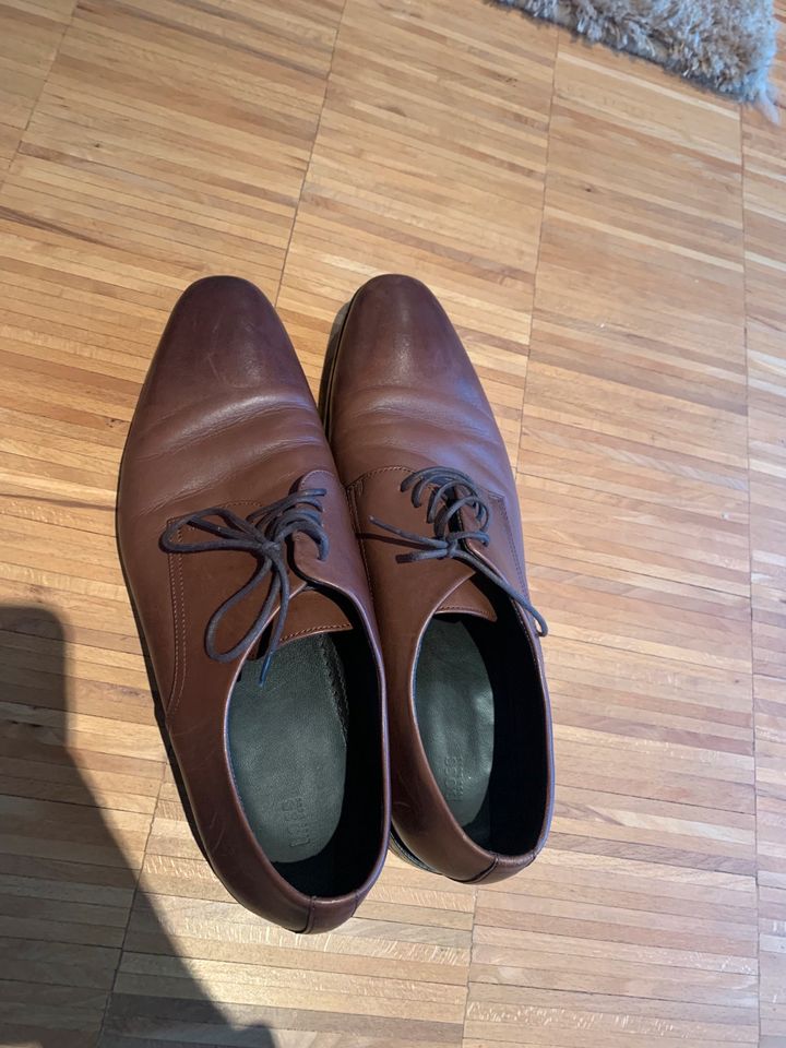 Hugo Boss Business Schuhe in Cognac in Bielefeld