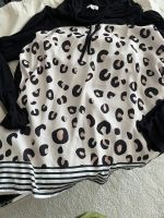 Hoodie Shirt 42/44 schwarz beige Bluse Chelsea Rosé NYC Sachsen - Radeberg Vorschau