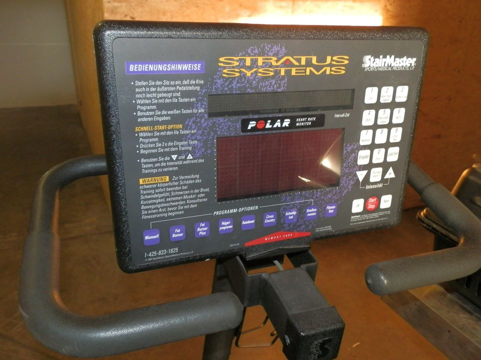 Polar Stratus System Stair Master Liegerad Home Trainer in Hamburg