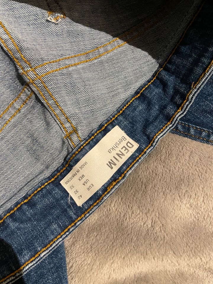 BERSHKA Jeans | Größe 32 in Dresden