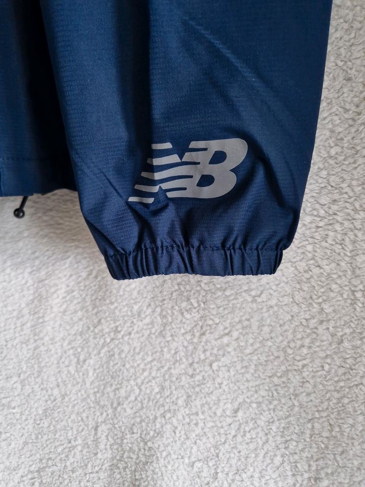 New Balance Jacke in Pohlheim