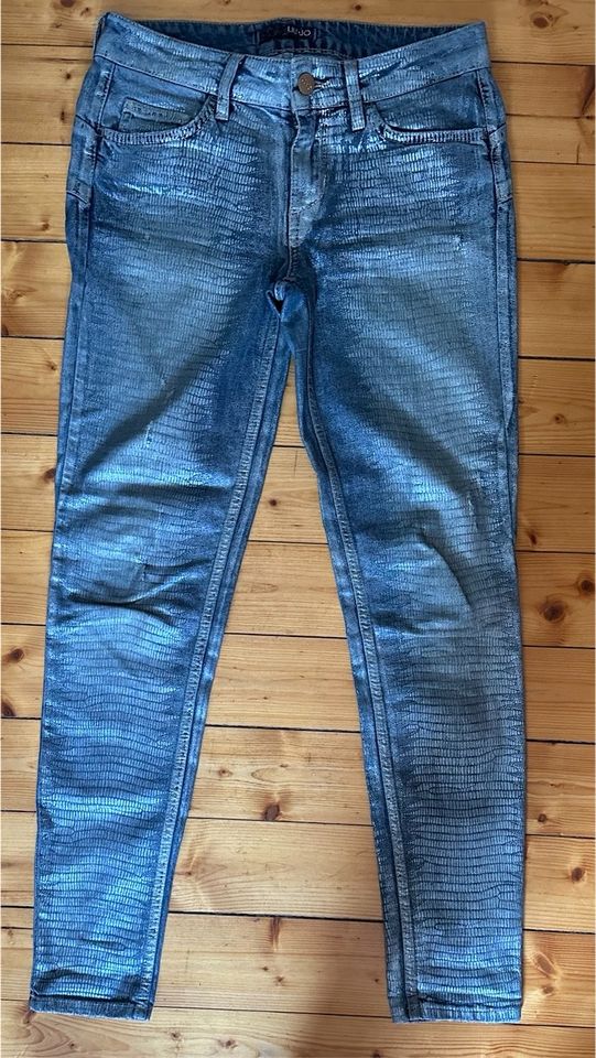 Edle Jeans Gr 27 in Harsewinkel - Marienfeld