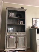 Schrank Regal grau shabby Hessen - Wiesbaden Vorschau