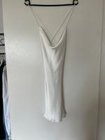 Satin Kleid Nordrhein-Westfalen - Olsberg Vorschau