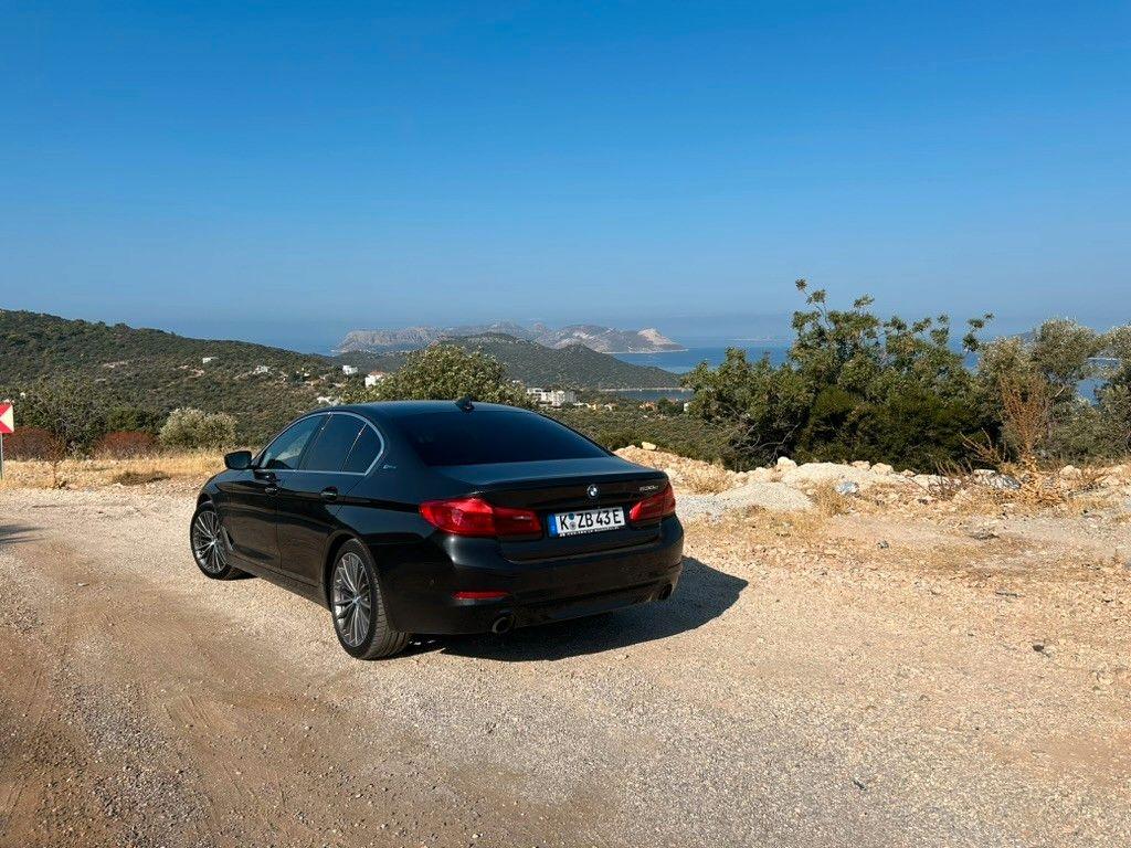 Abbildung des Autos BMW 530e iPerformance - …