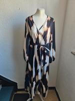 Maxikleid Kleid Gr.  L braun beige schwarz Düsseldorf - Hassels Vorschau