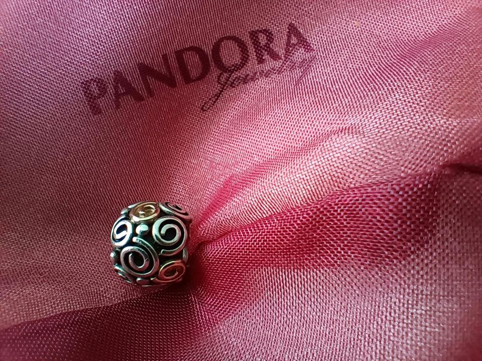 Pandora Charms in Gessertshausen