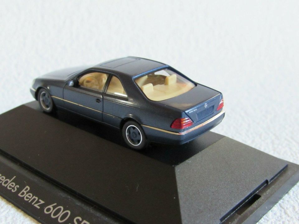 Herpa Mercedes Benz 600 SEC blau Spur H0 in Berlin