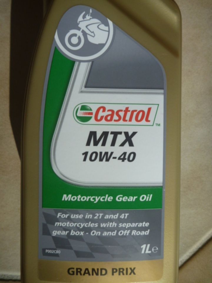 4 x neues - 1 Liter Öl -  Castrol  -  MTX  10W - 40  Getriebeöl in Neumarkt i.d.OPf.