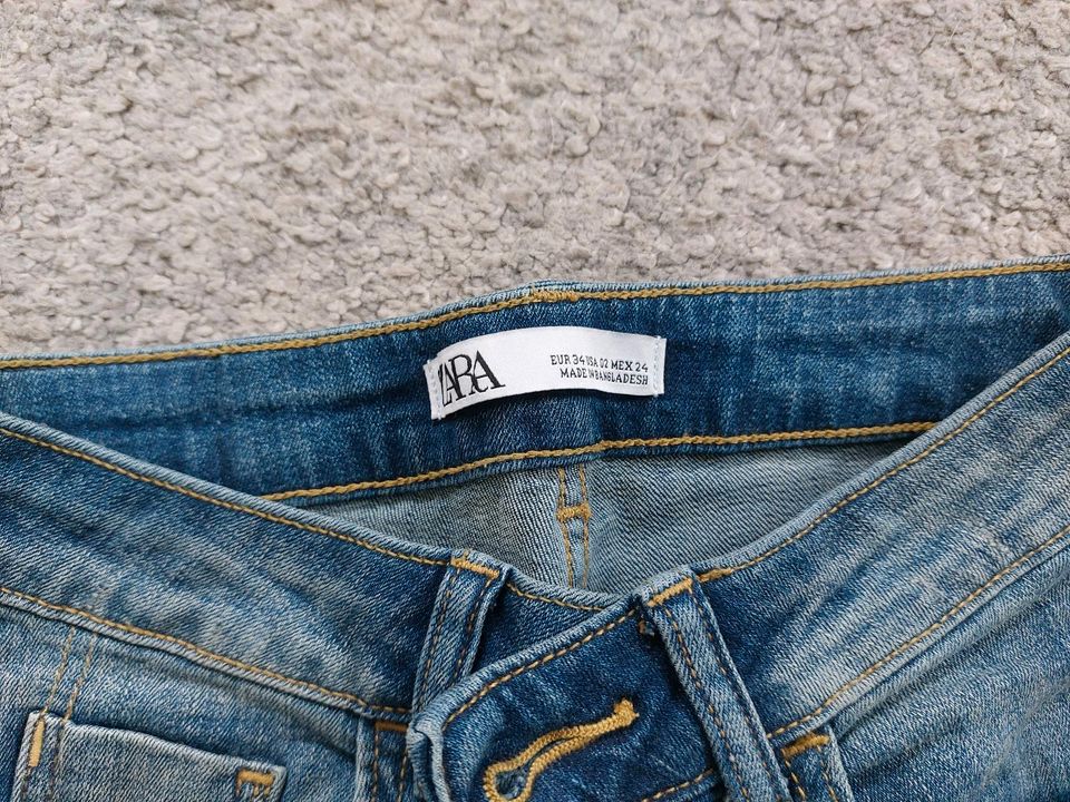 Zara Jeans Größe 34 Skinny in Oberhausen