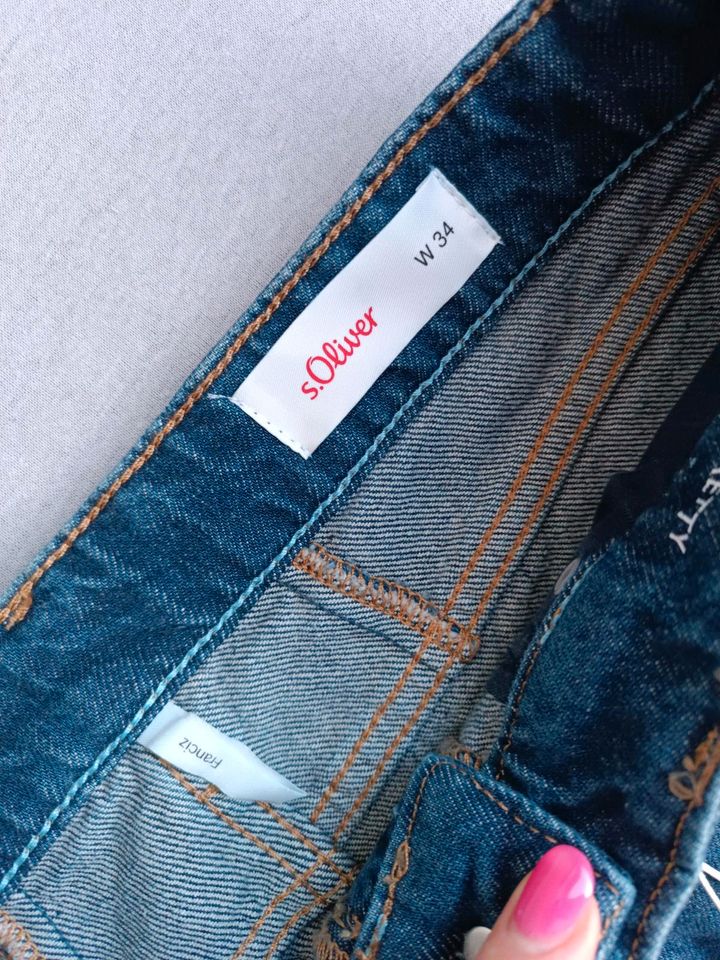 S. Oliver Damen Jeans, Boyfriend, mid rise, Franciz Gr. 34 NEU  I in Regensburg