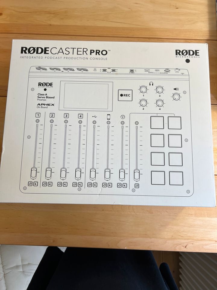 Rode Caster Pro - Podcast Production Console - neu in Berlin