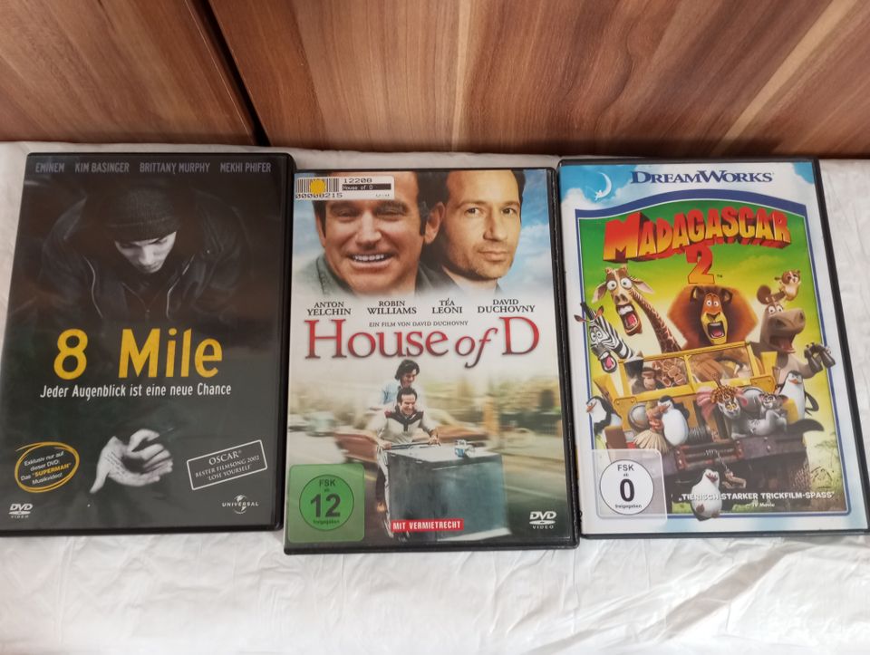 Fressnäpfe DVD's etc. in Bochum