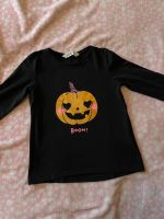 Langarmshirt Halloween Kürbis Glitzer schwarz neuwertig 122/128 Hamburg Barmbek - Hamburg Barmbek-Süd  Vorschau