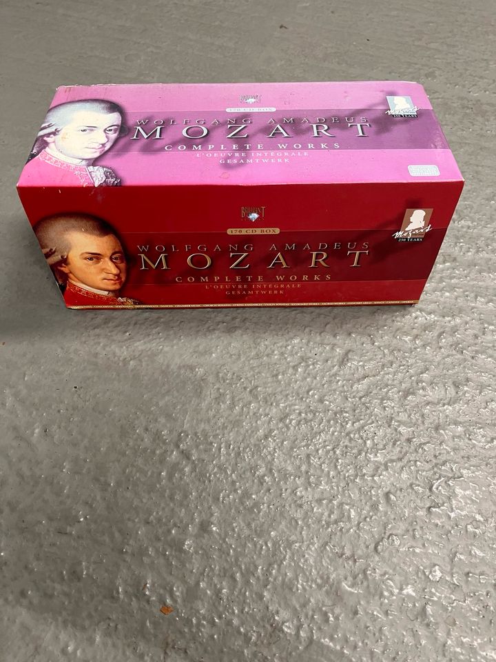 Wolfgang Amadeus Mozart 250 years box 170 CDs in Dresden