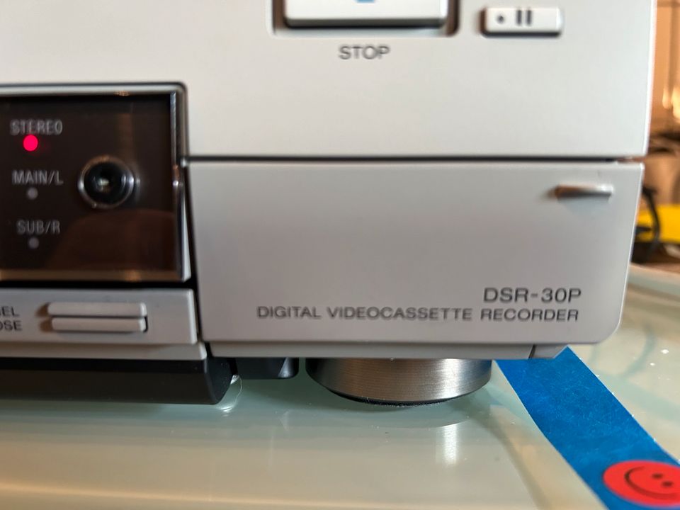 Sony DSR 30P DVCam Recorder in Ulm