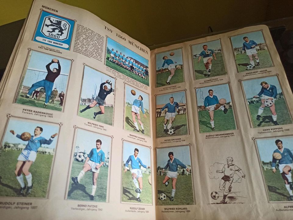 Sammelalbum Die neue Bundesliga 1965 in Beetzsee