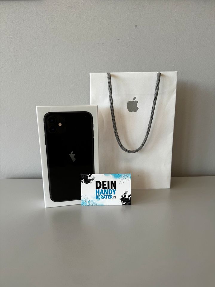 iPhone 11 (64 GB) Black „NEU & VERSIEGELT" in Obertshausen