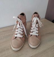 Schuhe Sneaker Esprit rosa, Größe 40 Hessen - Lauterbach (Hessen) Vorschau