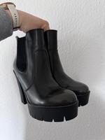 Hohe Stiefeletten Catwalk Deichmann Gr. 40 - neu Bielefeld - Gadderbaum Vorschau