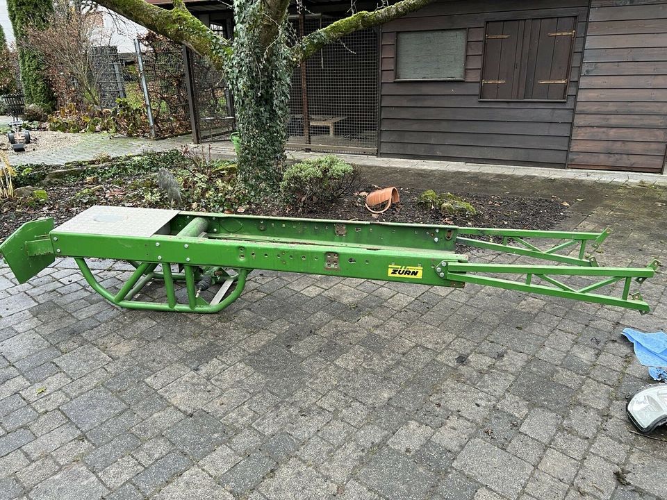 Puller Rahmen John Deere in Aglasterhausen