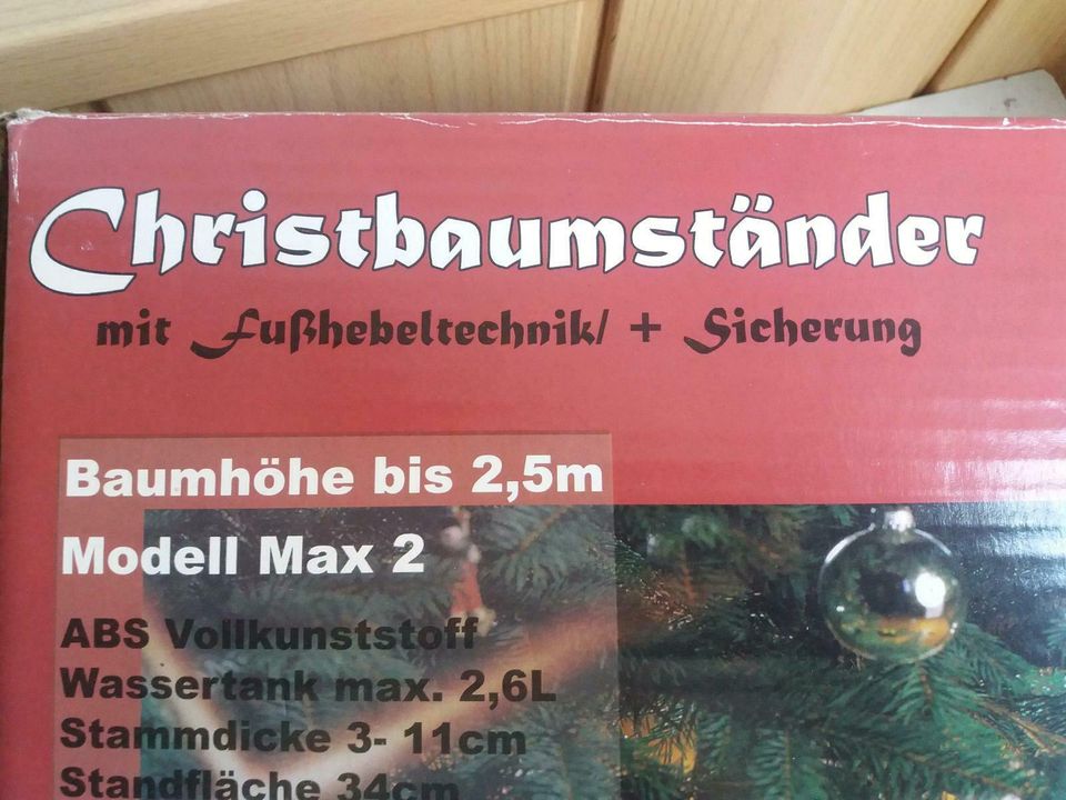 Christbaumständer Automatik Weihnachtsbaum Wassertank GS Fußhebel in Leipzig