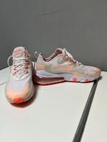 Nike Air Max React 40 US 8.5 Niedersachsen - Celle Vorschau