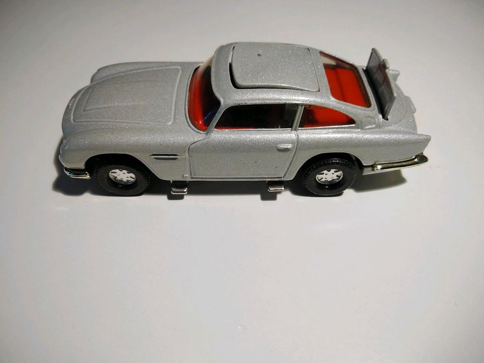 Corgi Toys James Bond DB 5 Modellauto in Berlin