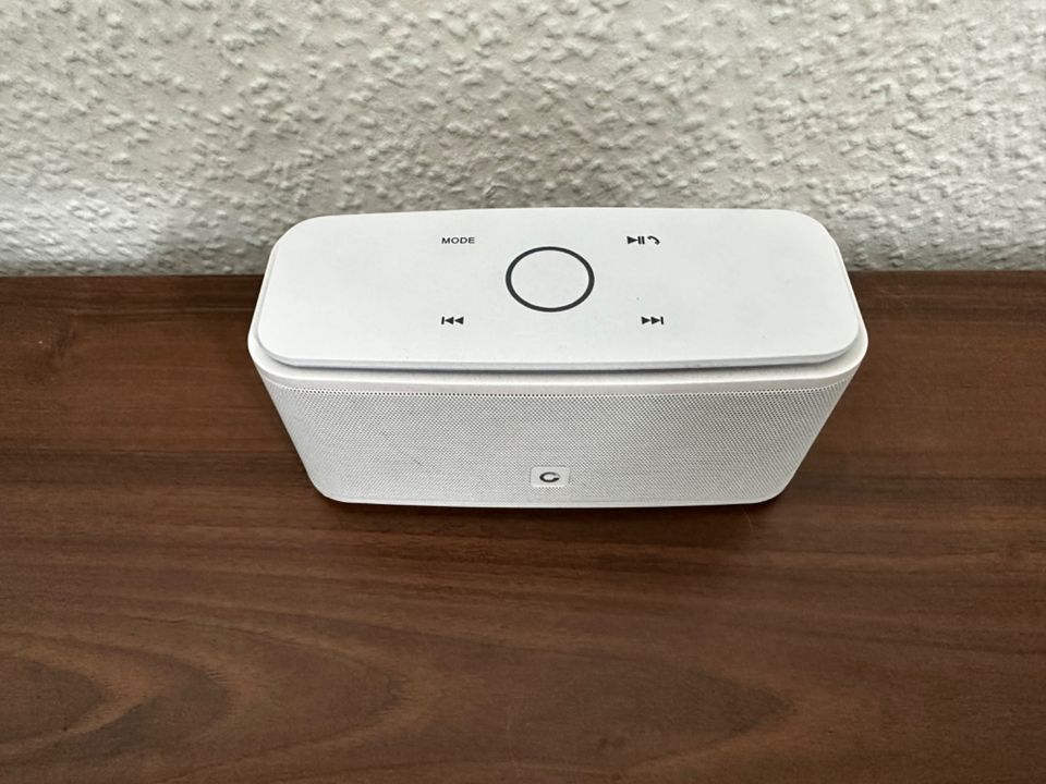 DOSS SoundBox Bluetooth Speaker in Sindelfingen