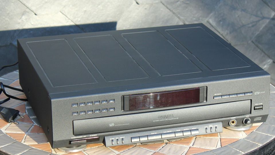 Philips HiFi CD Wechsler CDC 926 mit neuem Laser !! in Solingen