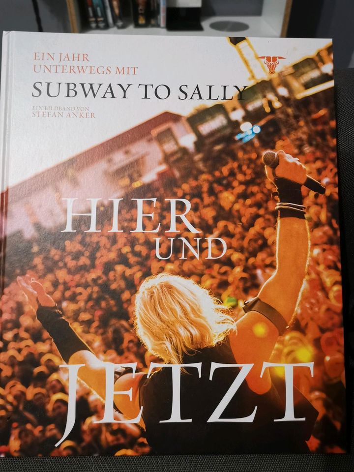 Hier und jetzt - Bildband von Subway to Sally in Weilmünster