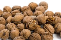 Walnüsse in der Schale Walnuss mit Schale Walnuts 1KG Berlin - Wilmersdorf Vorschau