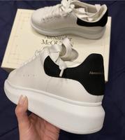 Alexander McQueen Harburg - Hamburg Eißendorf Vorschau