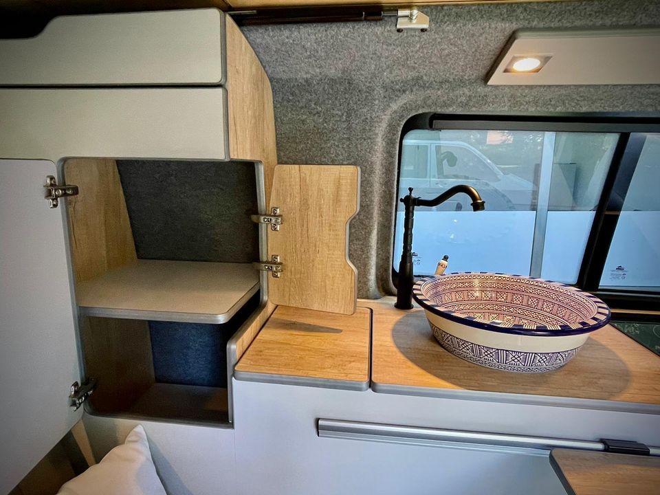 VW T6.1 150 PS Hoppe Camper Neuwagen mit Aufstelldach Van Bulli in Neumünster