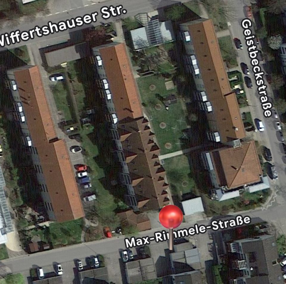 PKW Außen Stellplatz Max Rimmele Straße, 86316 Friedberg in Friedberg