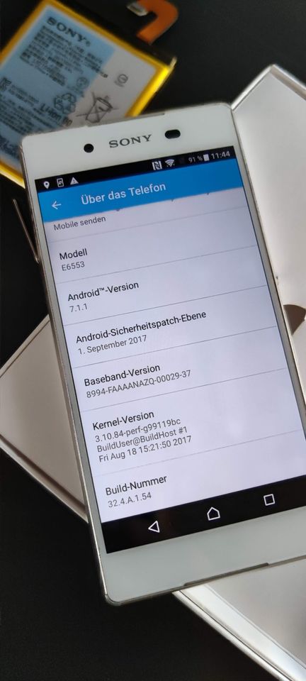 Sony Xperia Z3+ Plus E6553 32GB 4K weiss Akku Folie Hülle OVP in Eberswalde