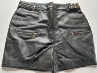 Leder Shorts schwarz Gr.38 von crazy outfits RV Schleswig-Holstein - Elmshorn Vorschau