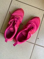 Nike Schuhe Magenta/Pink Rostock - Lichtenhagen Vorschau
