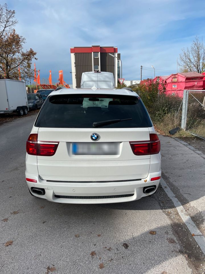 BMW x5 4.0d M paket in Fürstenfeldbruck