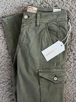 GANG Cargohose 95Amelie Gr.26 34/36 Oliv NEU mit Etikett Niedersachsen - Einbeck Vorschau