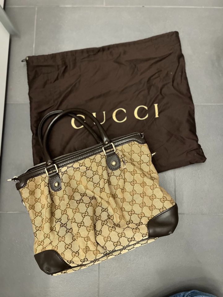 Gucci Tasche in Wiesbaden