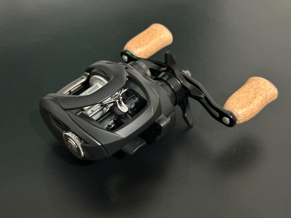Daiwa SLP Works TR SV TW 105HL-SLPW Tatula Custom in Daiwa SLP Works TR SV TW 105HL-SLPW Tatula Custom in