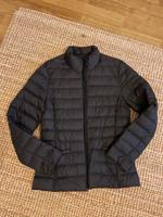 Ultra leichte Daunenjacke, H&M, Größe 34, schwarz Berlin - Neukölln Vorschau