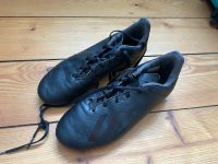 Adidas Fußballschuhe Gr. 38 schwarz Schuhe Fußball Hessen - Schöneck Vorschau