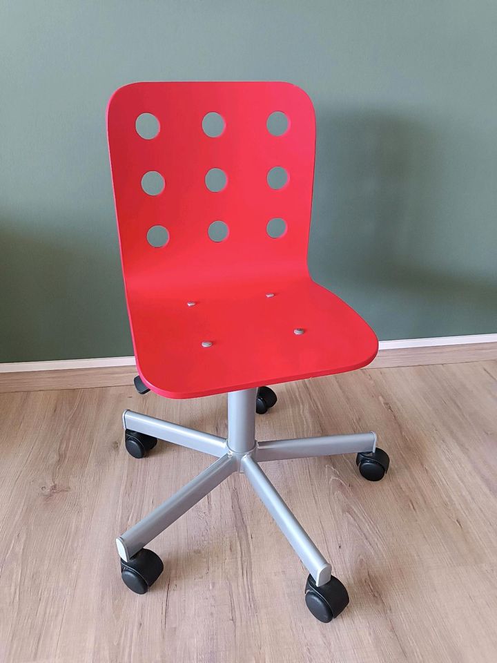 Ikea Schreibtischstuhl rot in Bindlach